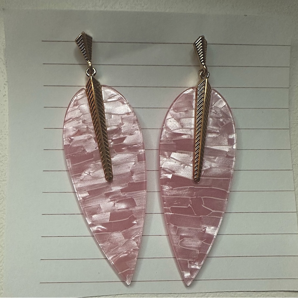 Trendy dangling pink and gold earrings